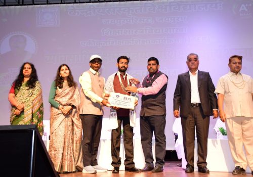 471c7ed9 3240 4053 83ff 59a0cedcdb61.jpg